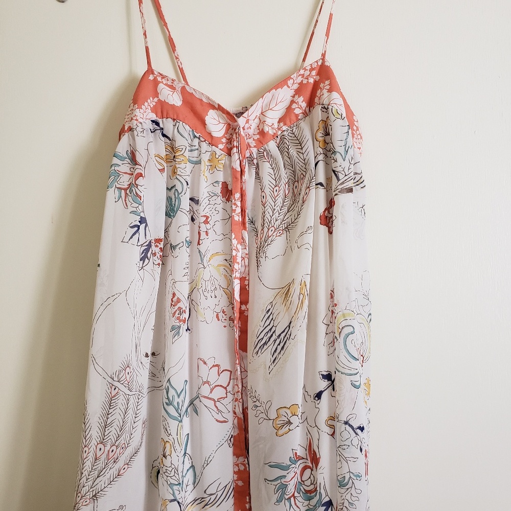 Handkerchief style tank top size M